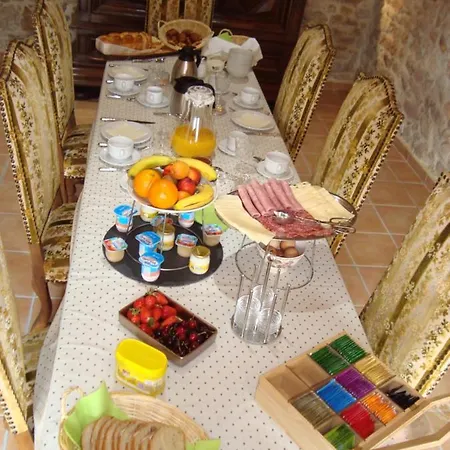 Le Fief De La Ribeyre Bed & Breakfast