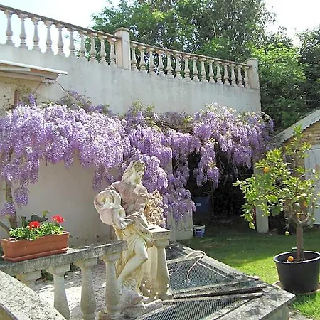 Le Fief De La Ribeyre Bed & Breakfast