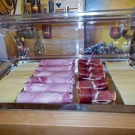 Le Fief De La Ribeyre Bed & Breakfast Queyrac